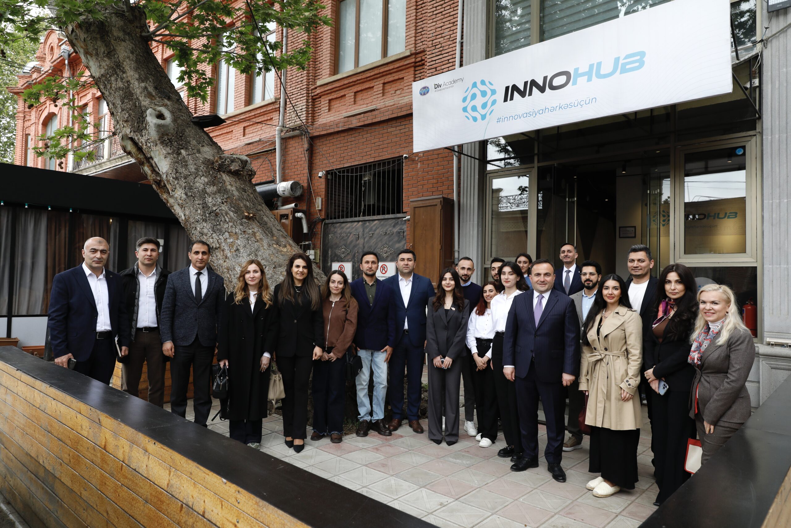 Gəncədə InnoHub fəaliyyətə başladı.